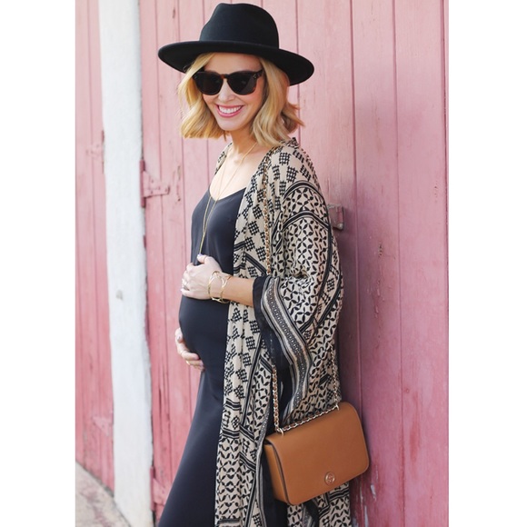 Ecote Patchwork Fringe Duster Open Poncho - Picture 5 of 11